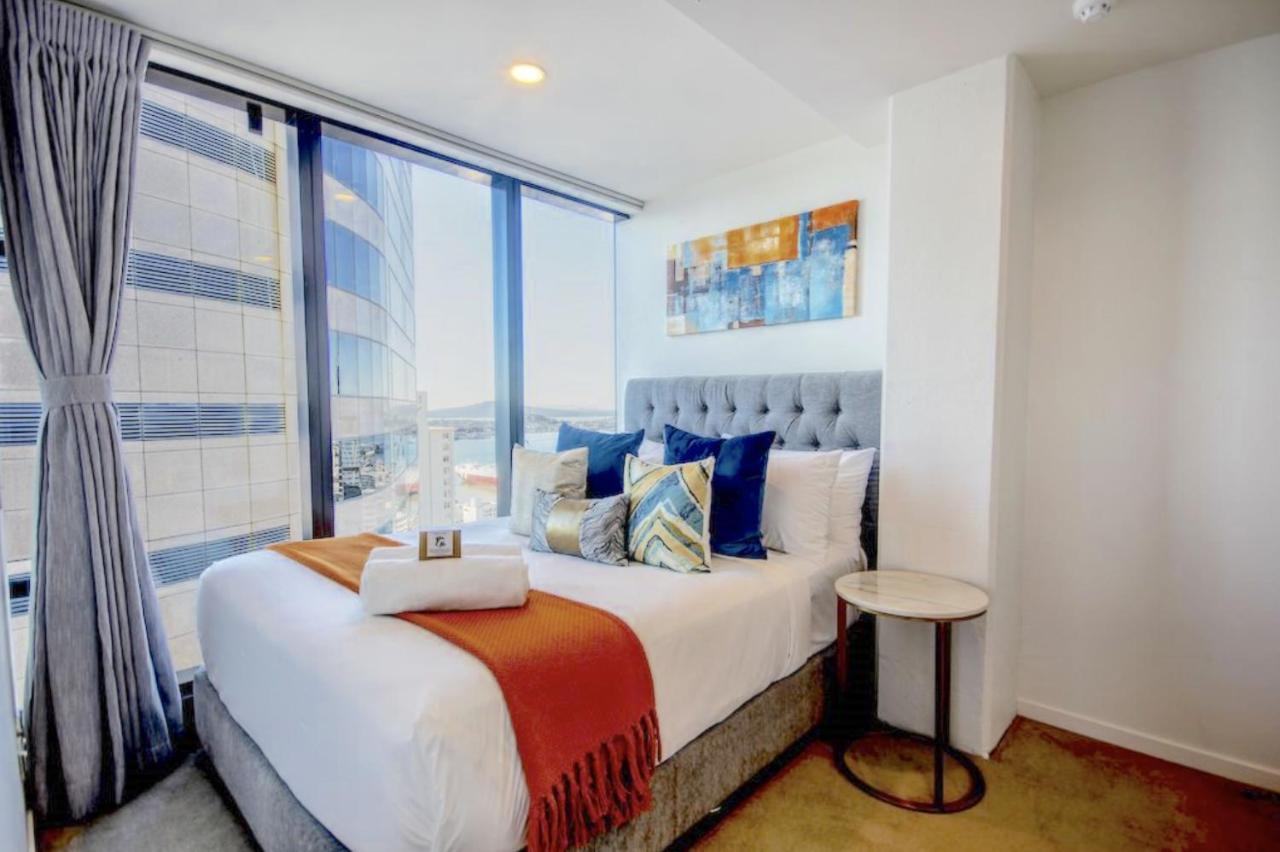 Magnificent Harbour View Skytower View Apartment In Cbd Auckland Eksteriør bilde