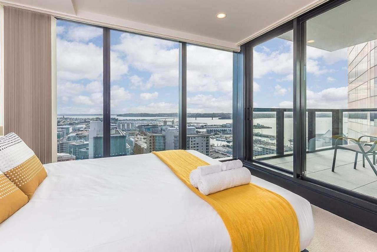 Magnificent Harbour View Skytower View Apartment In Cbd Auckland Eksteriør bilde